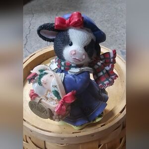 Vintage 2000 Mary's Moo Moos Got Milk Figurine